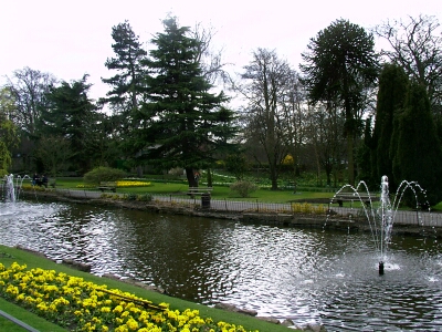Canal Gardens